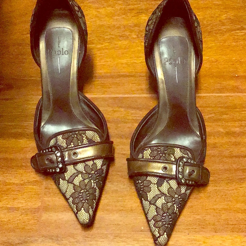 Lines Paola heels